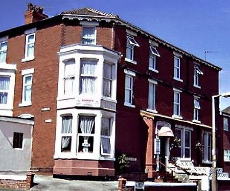 The Marnoch Hotel Blackpool Luaran gambar